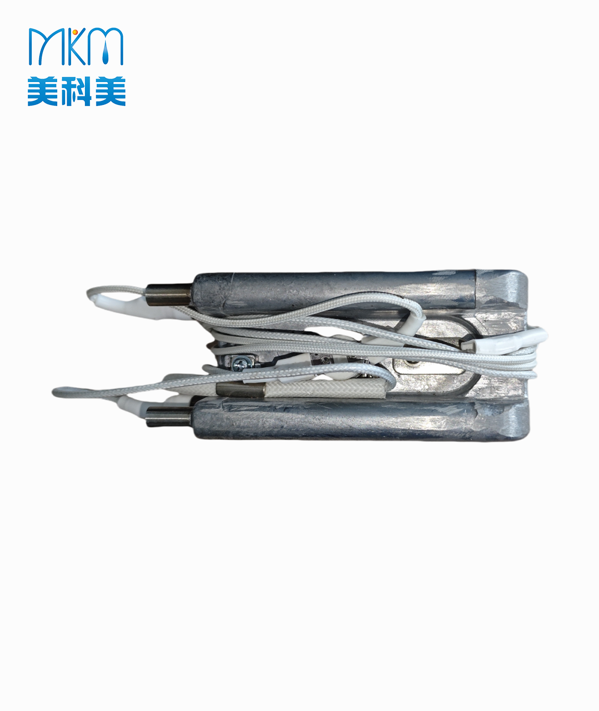8109后面